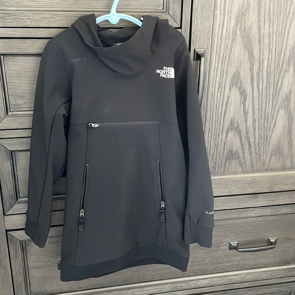 Girls north face sweater